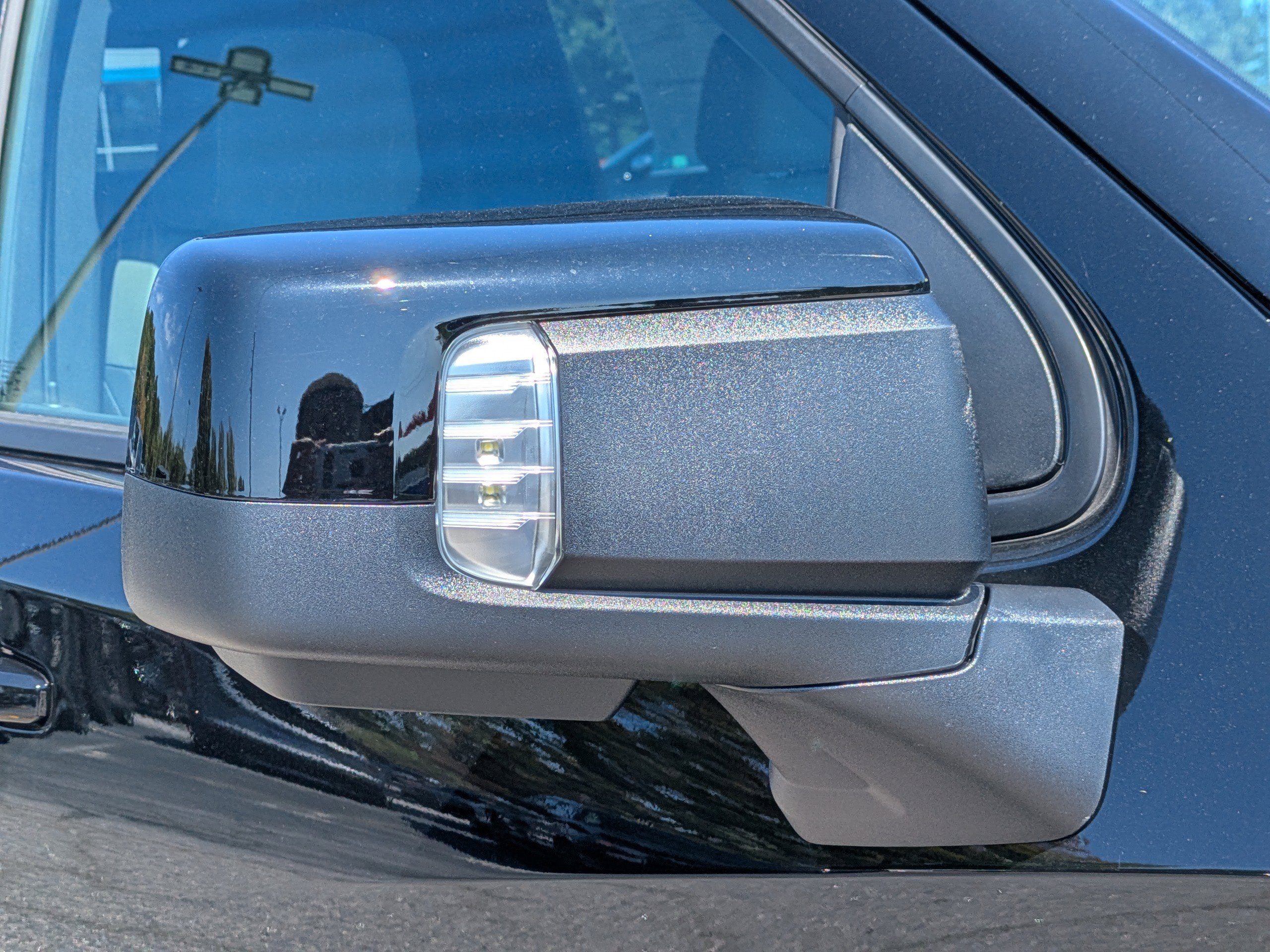 2025 Chevrolet Silverado 1500 ZR2 photo 9