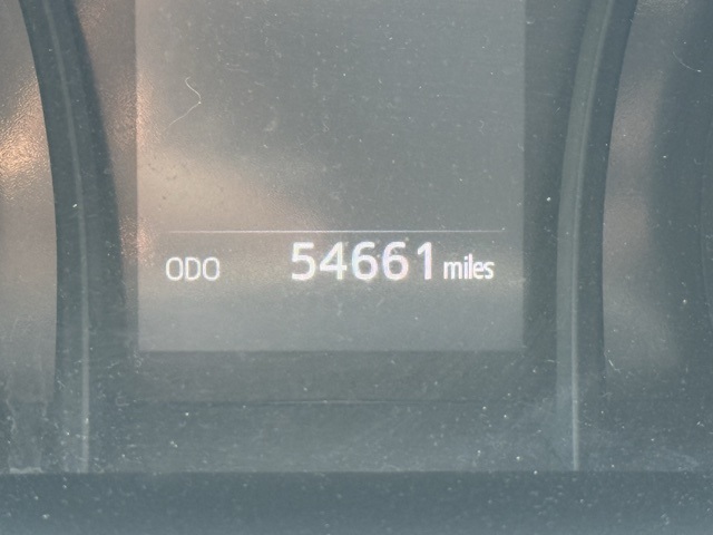 2023 Toyota Camry SE photo 4