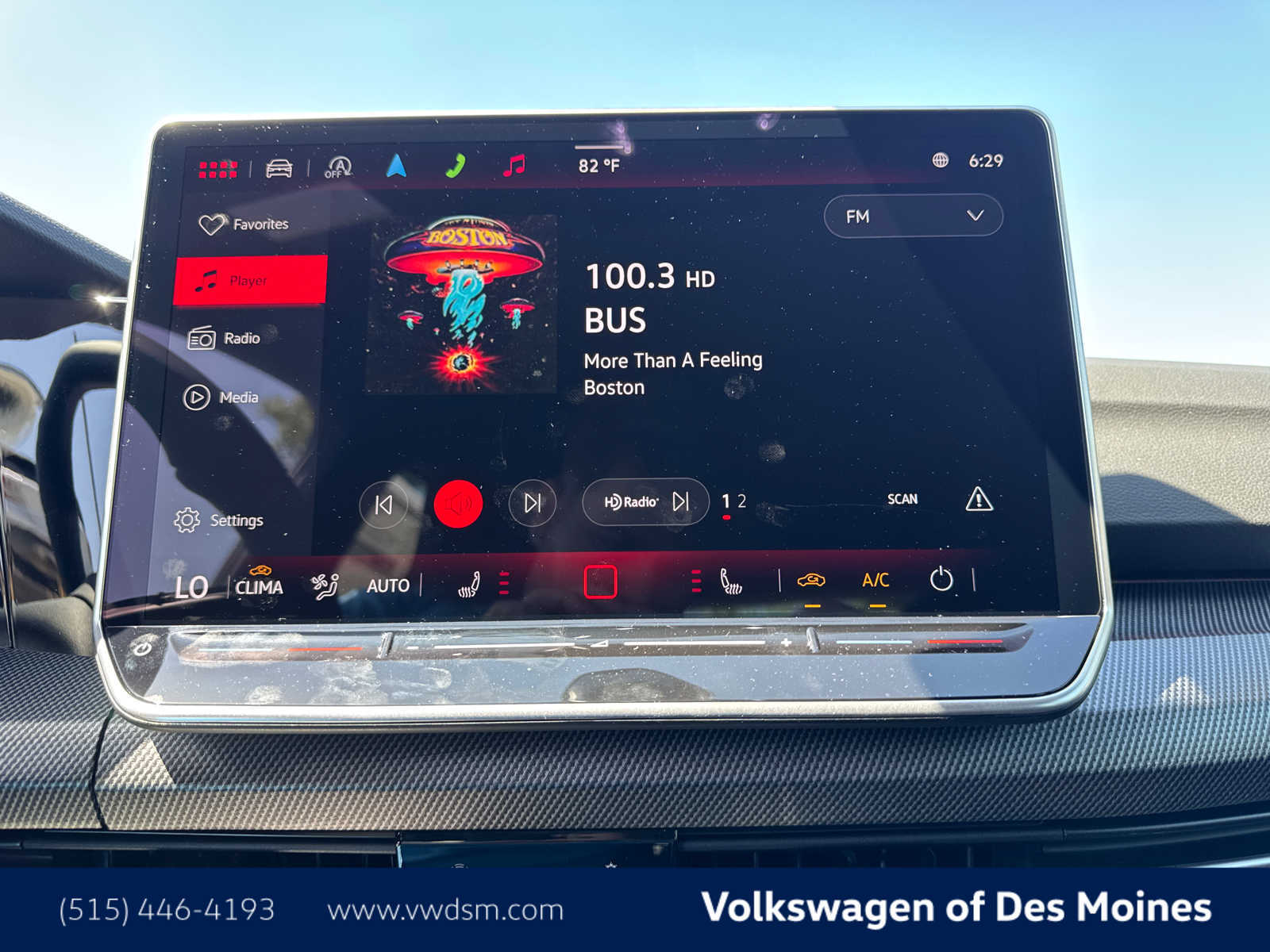 2025 Volkswagen Golf GTI SE photo 16