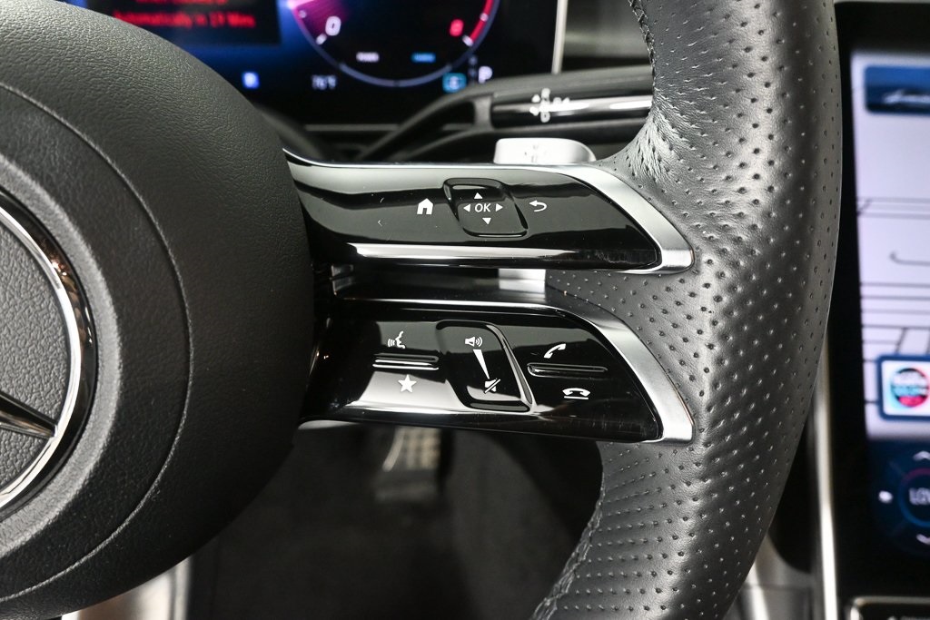2024 Mercedes Benz C 300 AMG photo 10