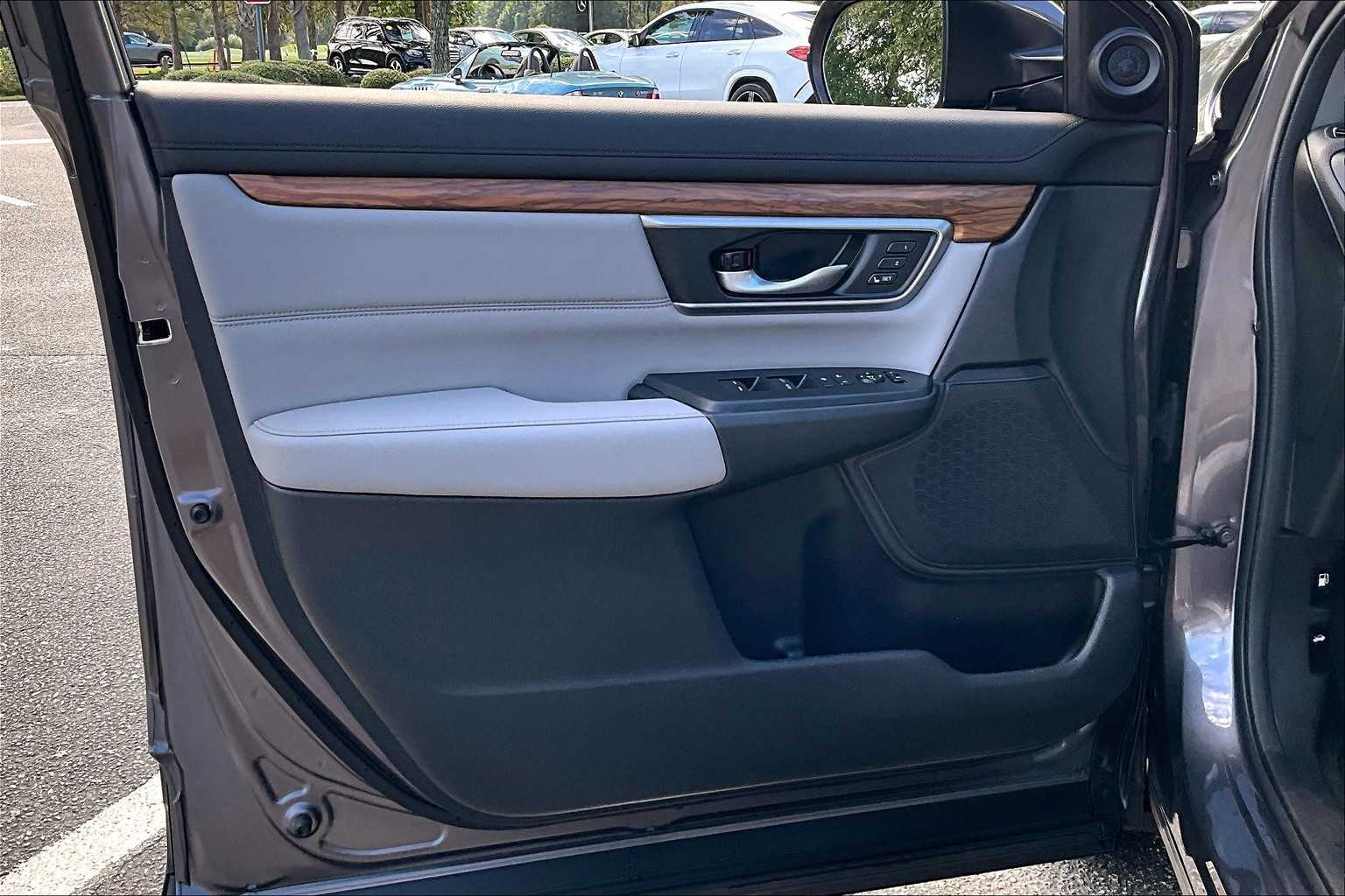 2022 Honda CR-V EX-L photo 20