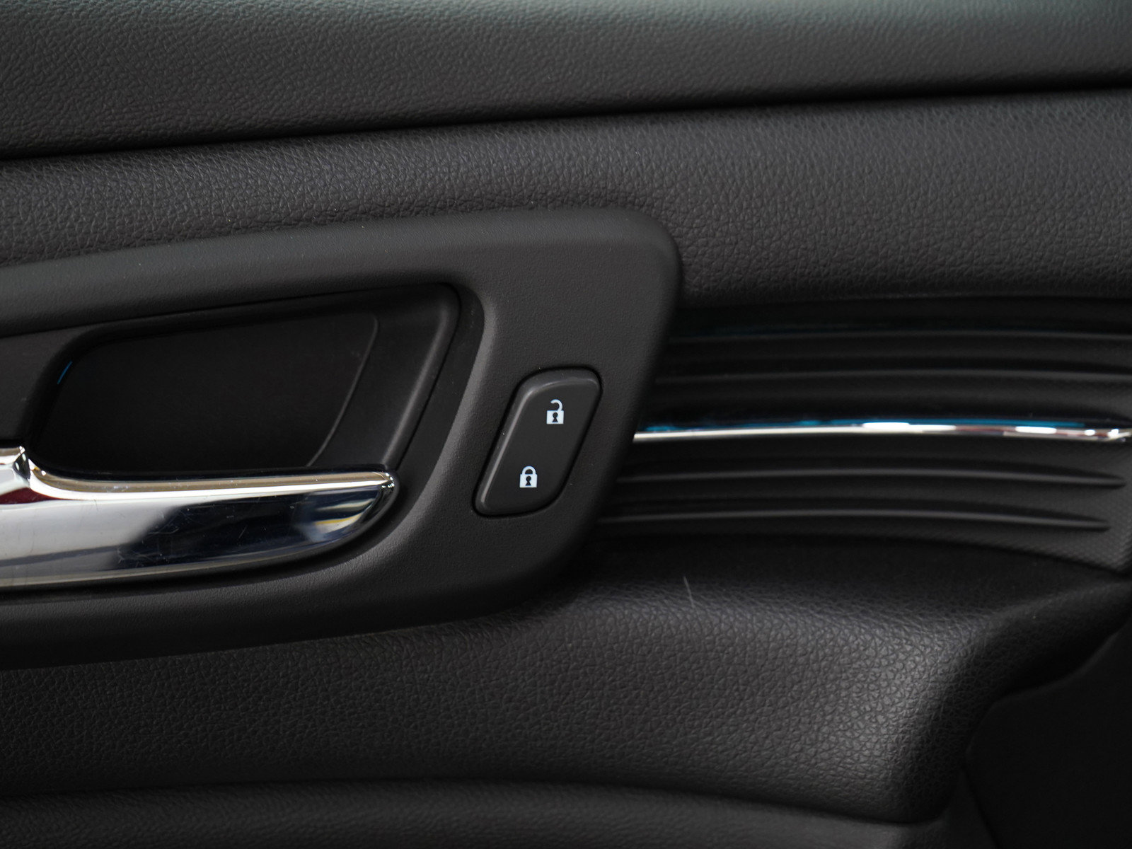 2015 Chevrolet Malibu 2LT photo 17