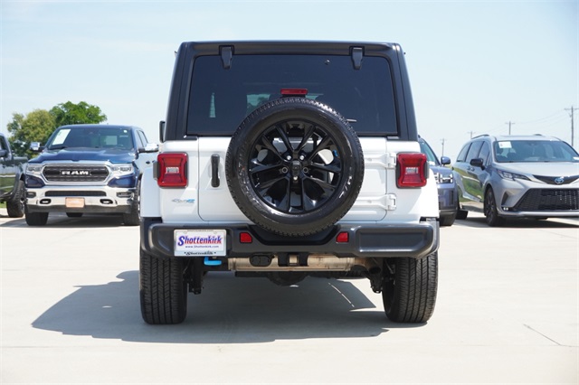 2023 Jeep Wrangler Sahara 4xe photo 7
