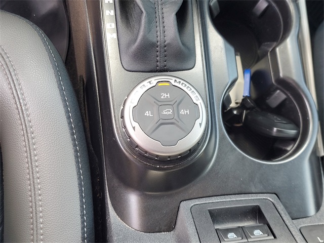 2023 Ford Bronco Outer Banks photo 24