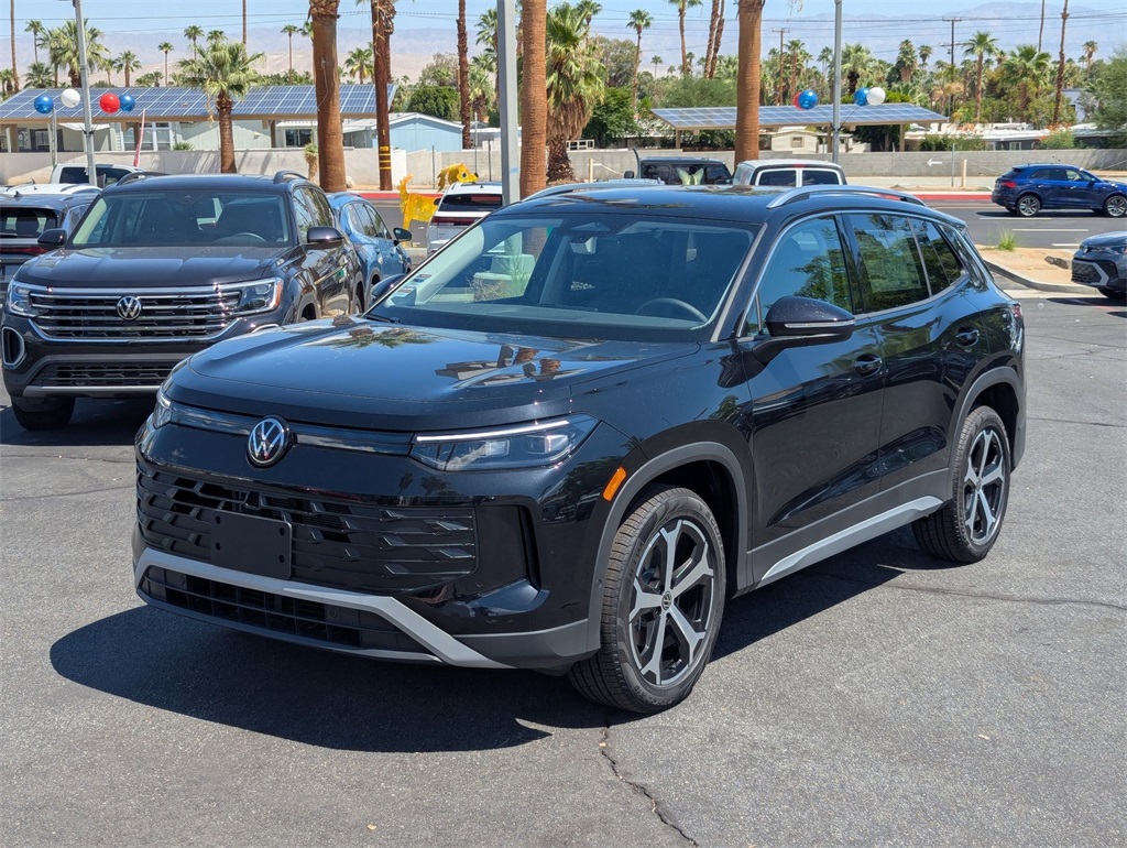 2025 Volkswagen Tiguan SE photo 5
