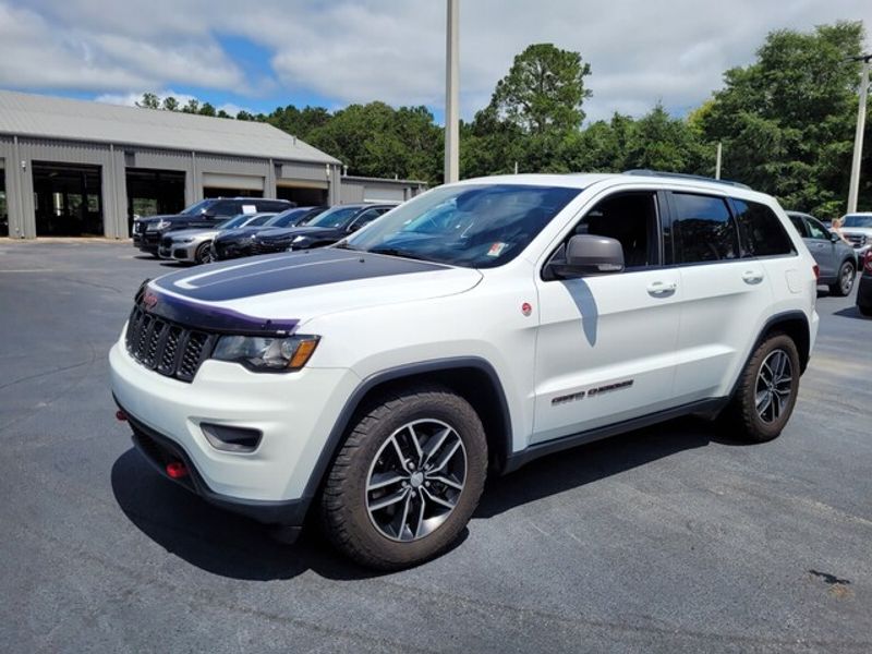 2018 Jeep Grand Cherokee Trailhawk photo 3