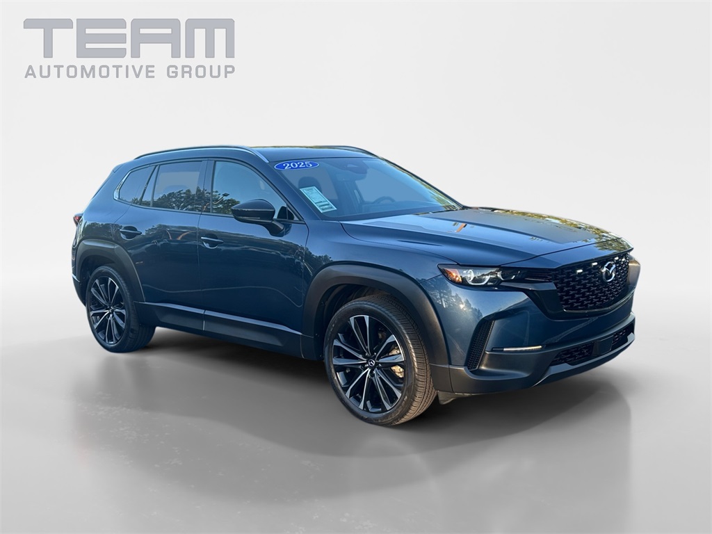 2025 Mazda CX-50 Premium Plus's photo