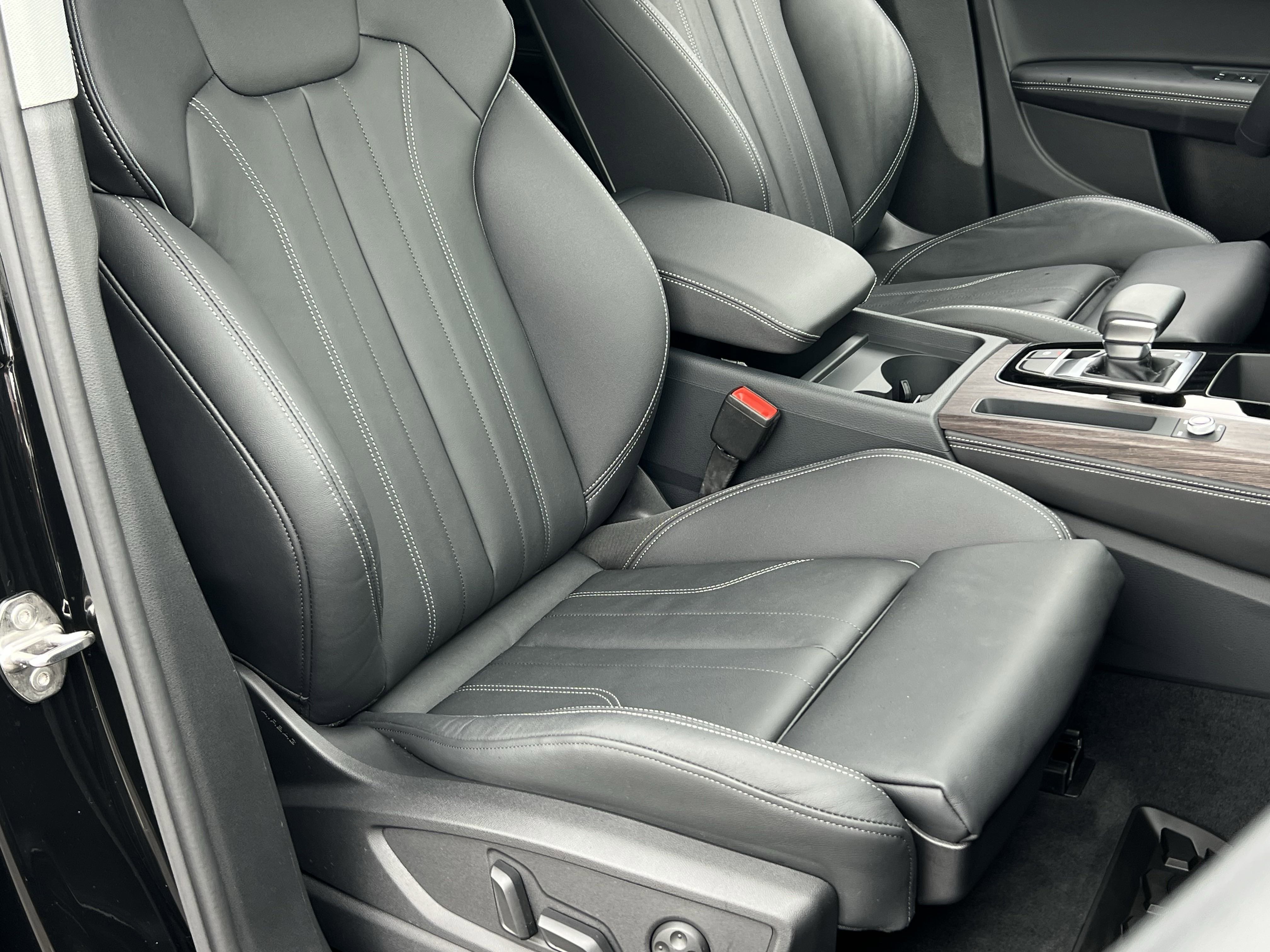 2024 Audi Q5 S line Premium Plus photo 21