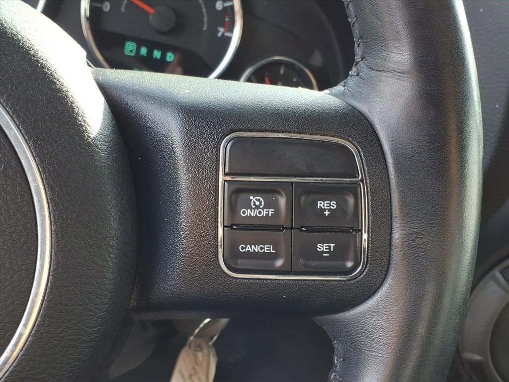 2016 JEEP WRANGLER - Image 12