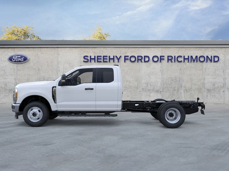2026 Ford F-350 photo 4