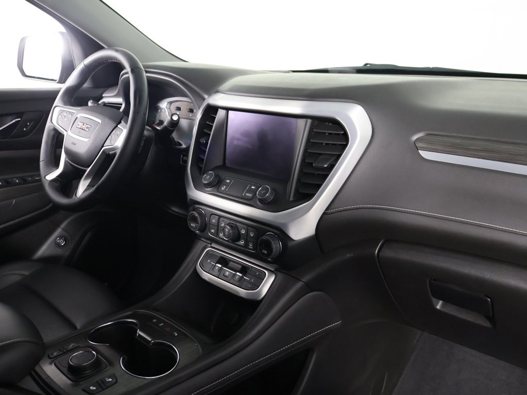 2023 Gmc Acadia SLT photo 29