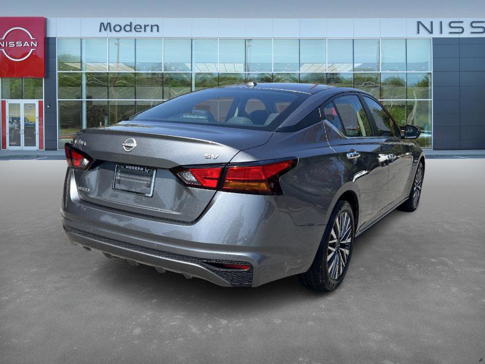 2024 Nissan Altima 2.5 SV photo 5