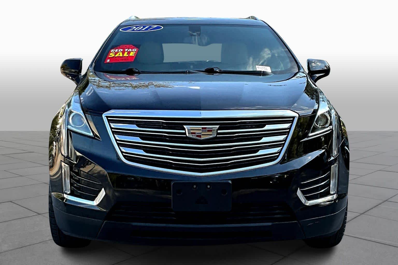 2017 Cadillac XT5 photo 3