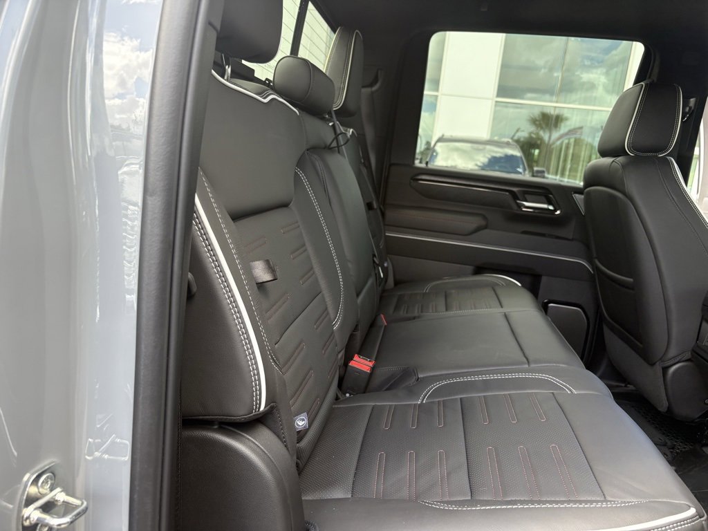 2024 Gmc Sierra 2500 HD AT4X photo 25