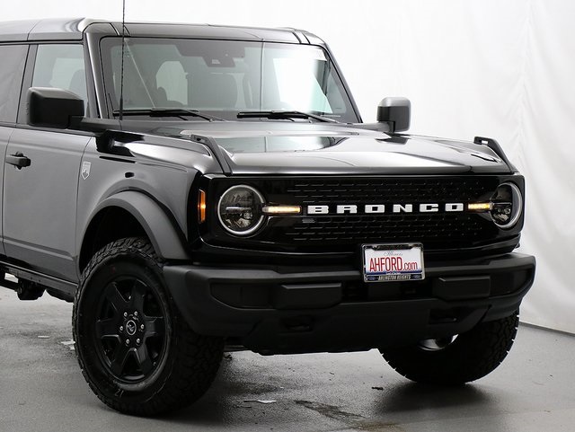 2025 Ford Bronco Big Bend photo 2