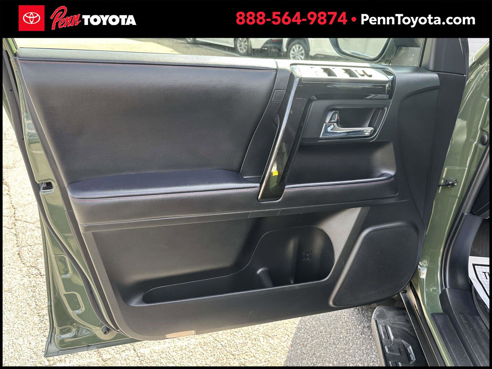 2022 Toyota 4Runner Premium photo 10