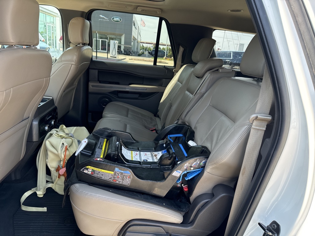 2020 Ford Expedition MAX XLT photo 4