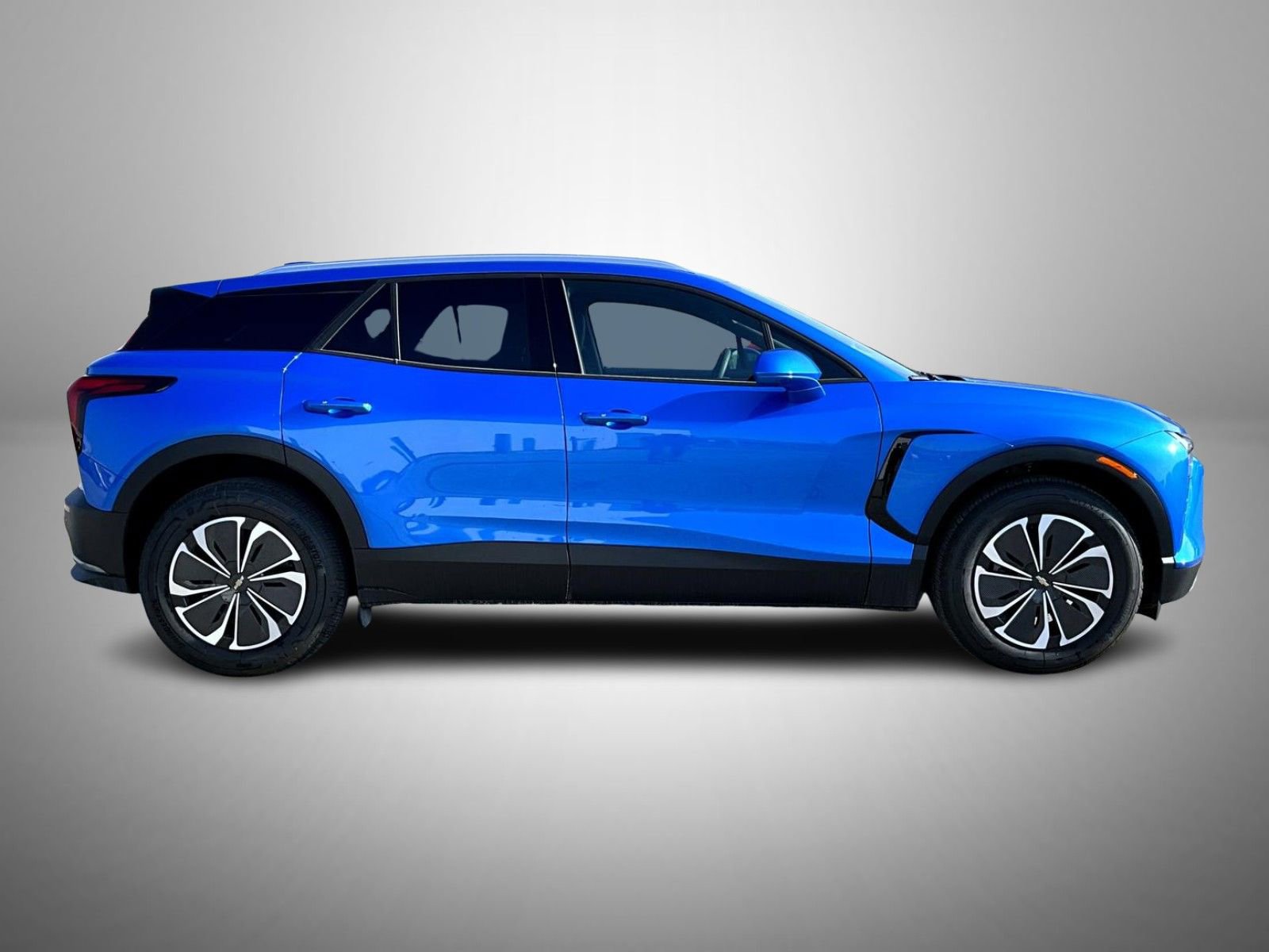 2026 Chevrolet Blazer EV photo 4