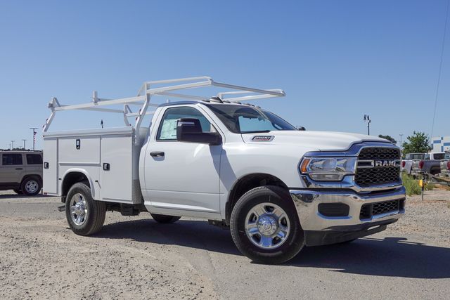 2024 Ram 2500 Tradesman photo 4