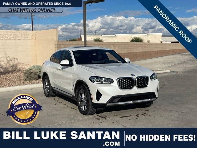 2025 BMW X4 30i's photo