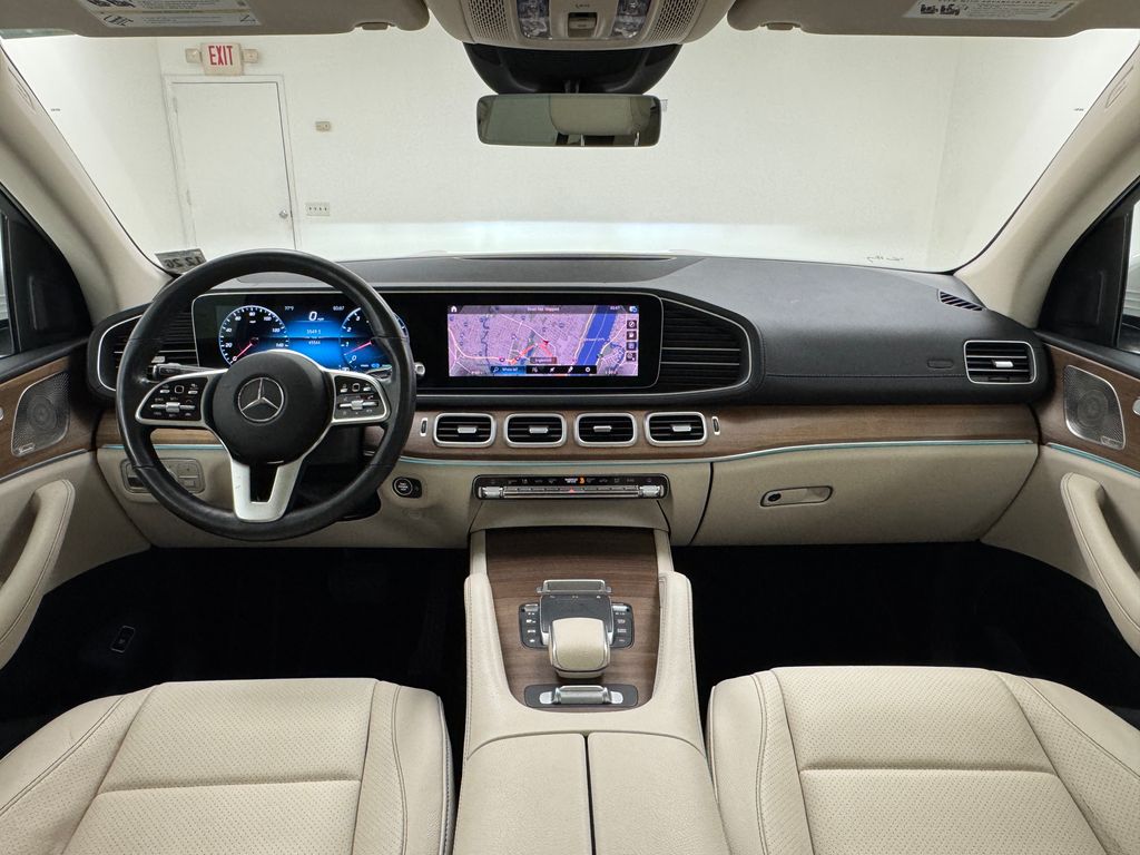 2022 Mercedes Benz GLS 450 4MATIC photo 18