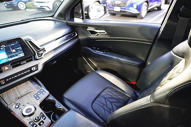 Used 2023 Gray Kia X-Line Prestige image 22