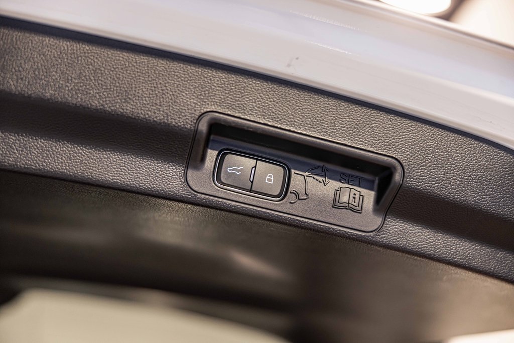 2022 FORD EXPLORER - Image 16