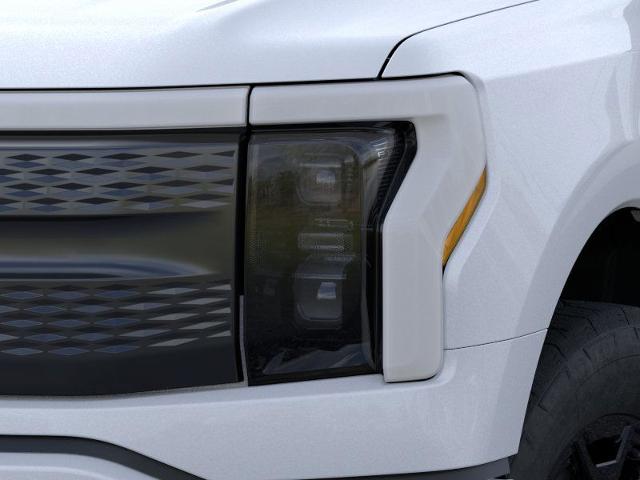 2025 Ford F-150 Lightning XLT photo 33