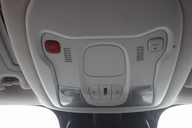 2020 Jeep Renegade Latitude photo 11