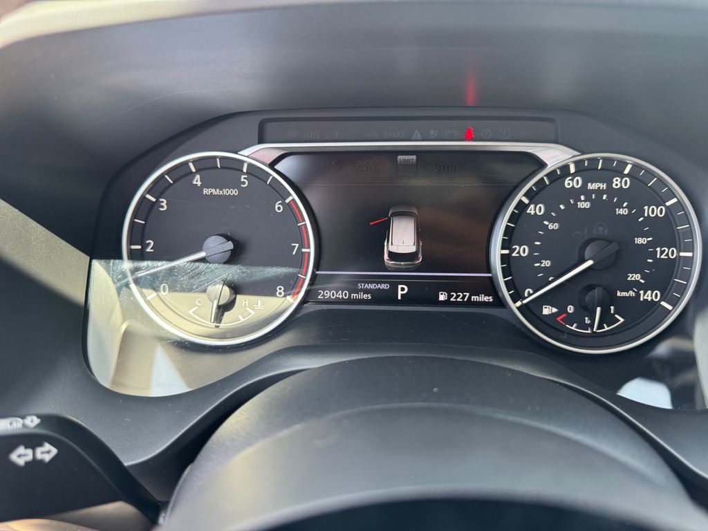 2023 Nissan Rogue SL photo 10