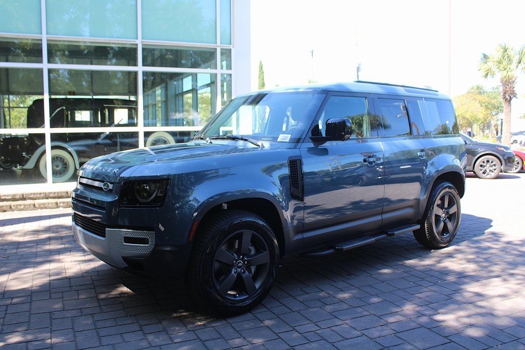 2025 Land Rover Defender