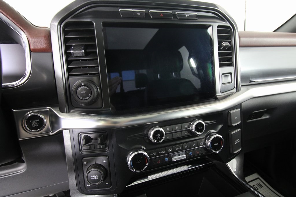2022 Ford F-150 Lariat photo 17