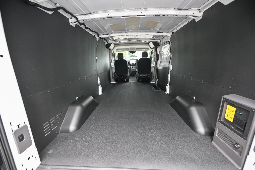 2025 Ford Transit photo 15