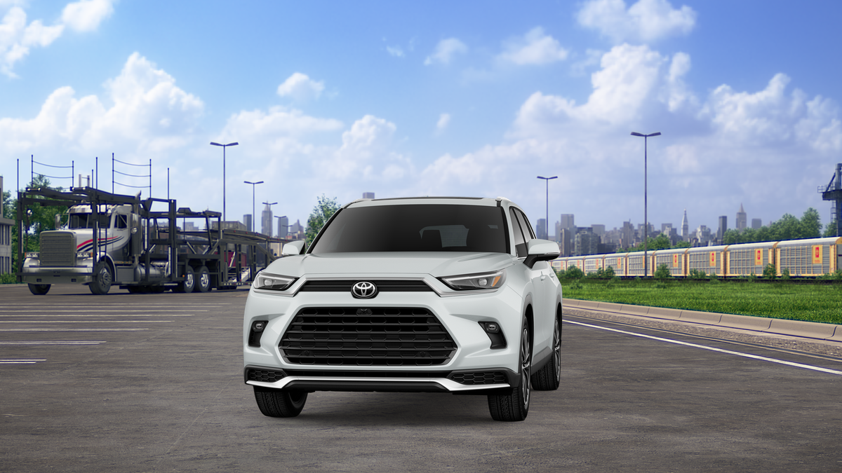 2026 Toyota Grand Highlander Hybrid MAX Platinum AWD photo 7