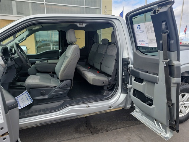 2023 Ford F-150 XLT photo 16