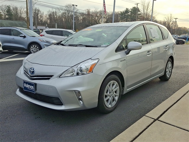 2012 Toyota Prius V Three photo 4
