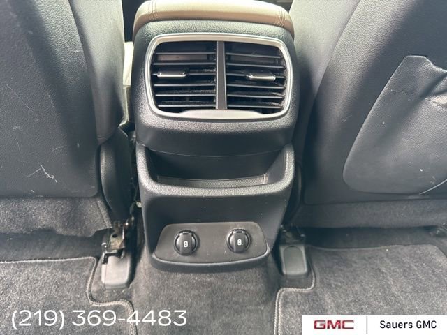 2020 Hyundai Santa Fe SEL photo 22