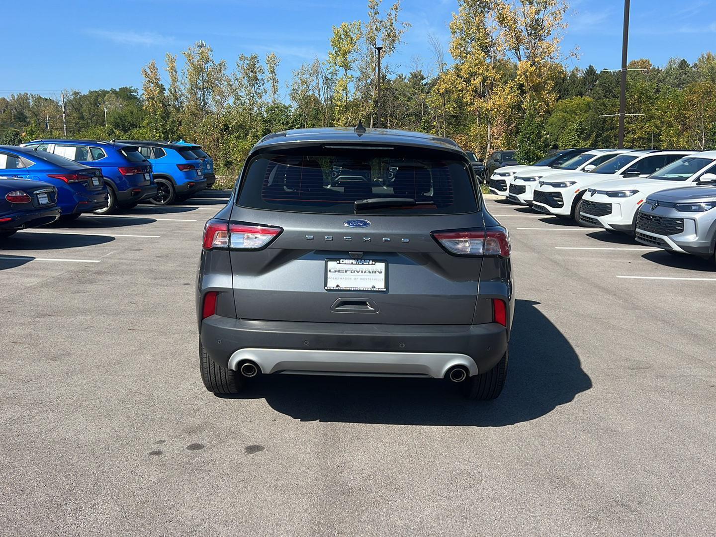 2022 Ford Escape S photo 6