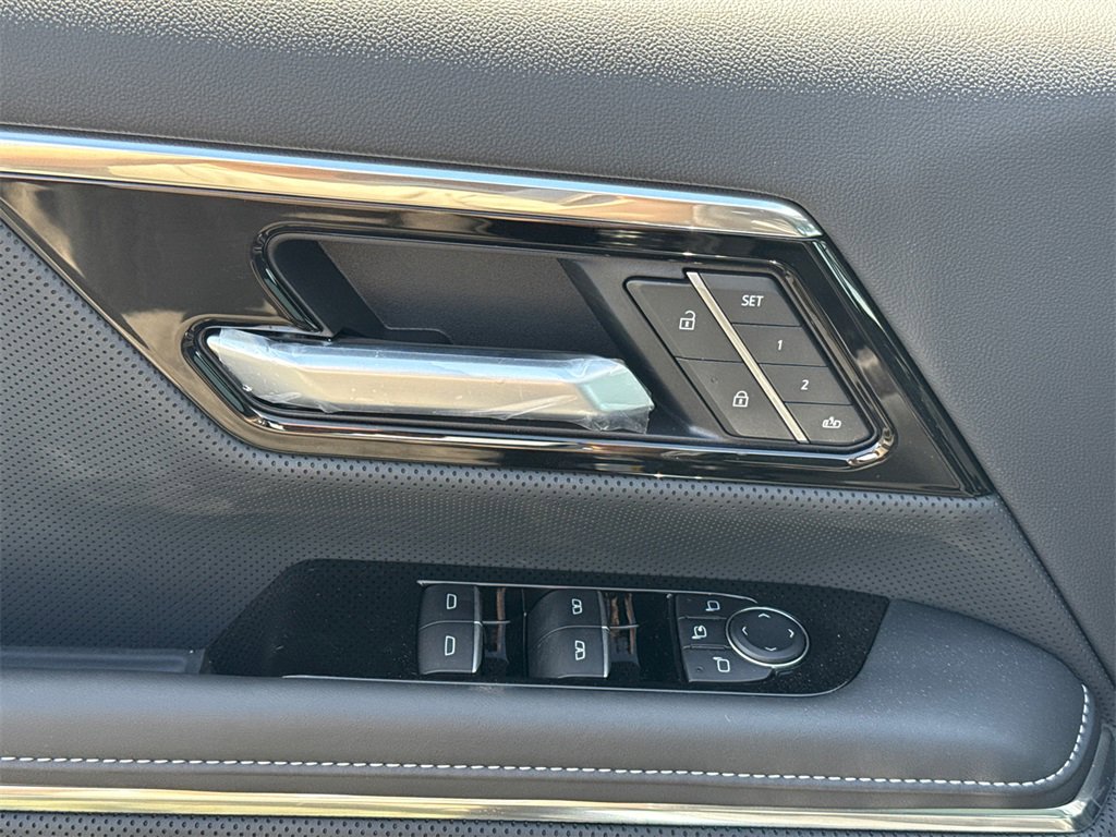 2025 Gmc Sierra EV Denali photo 15