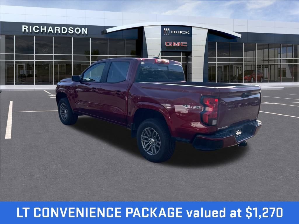 2024 Chevrolet Colorado LT photo 3