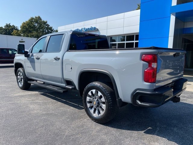 2024 Chevrolet Silverado 2500HD Custom photo 3