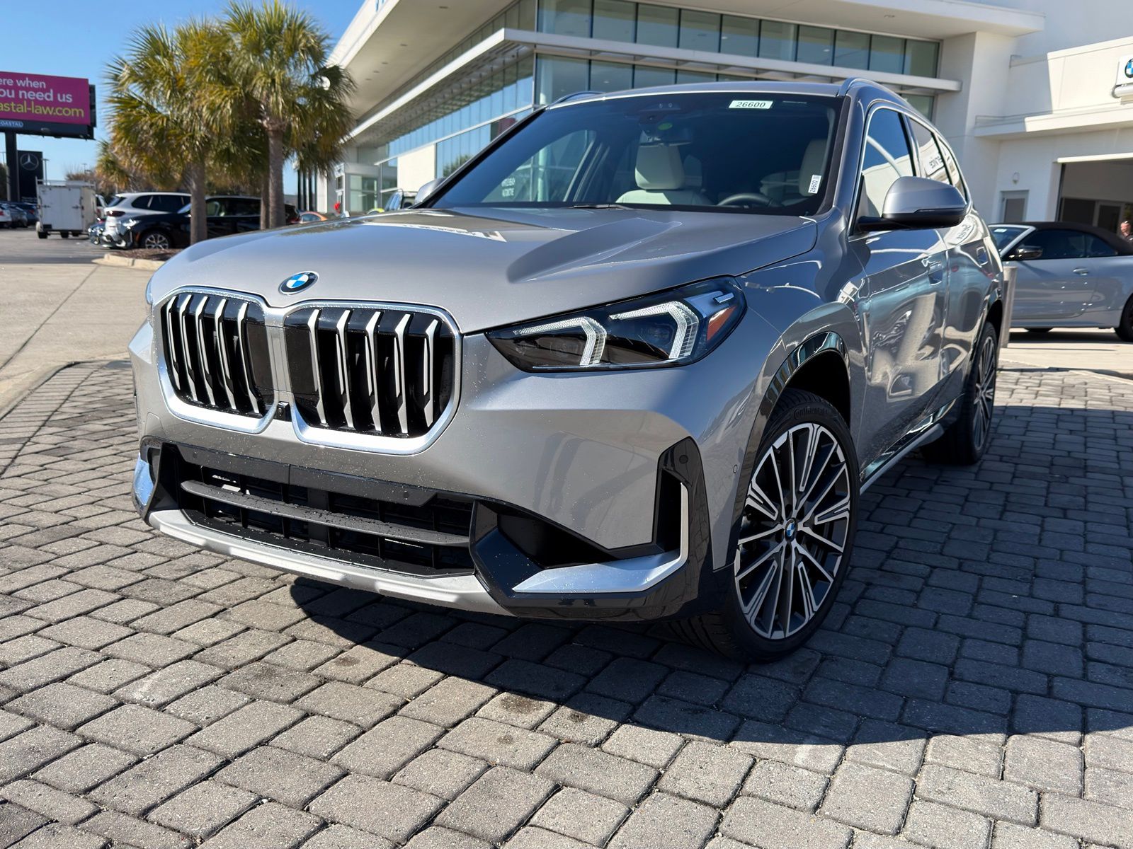 2026 BMW X1 28i's photo