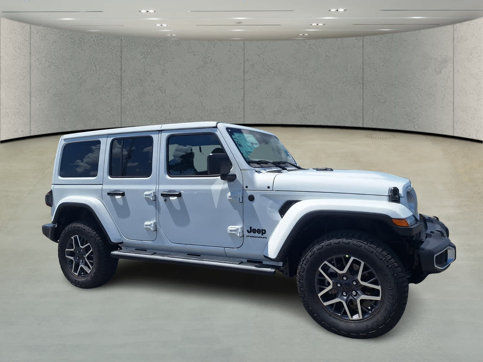 2025 Jeep Wrangler Sahara photo 3