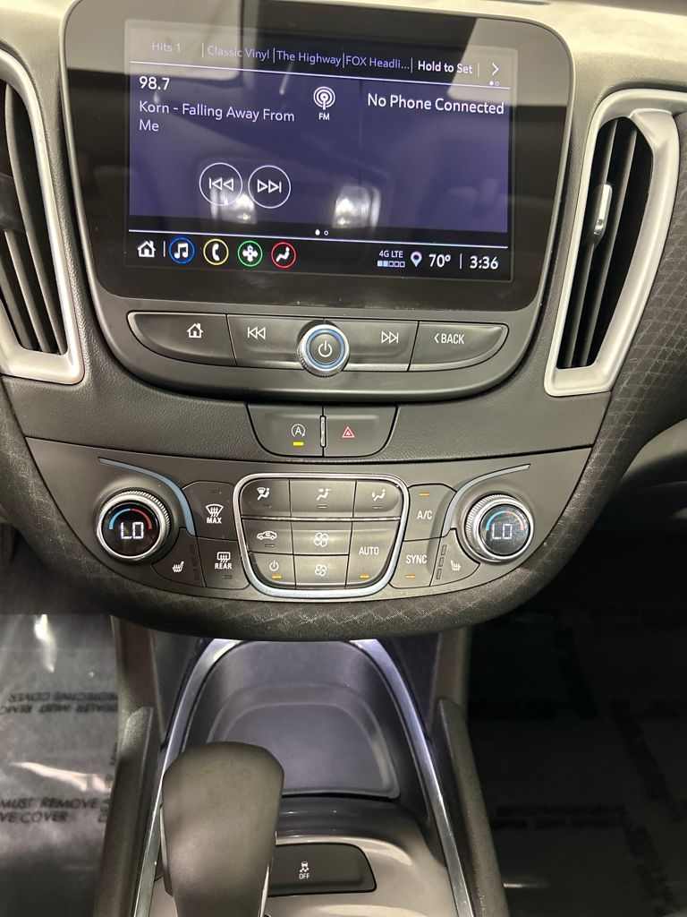 2023 Chevrolet Malibu 1LT photo 19