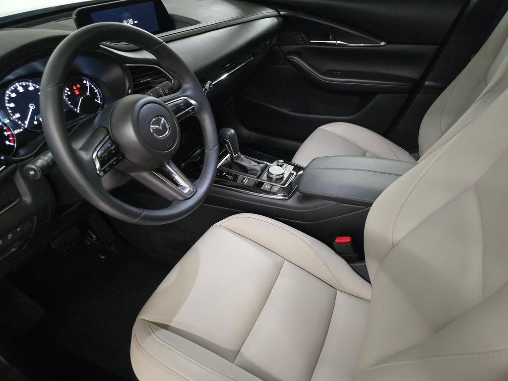 2025 Mazda CX-30 2.5 S Preferred photo 13