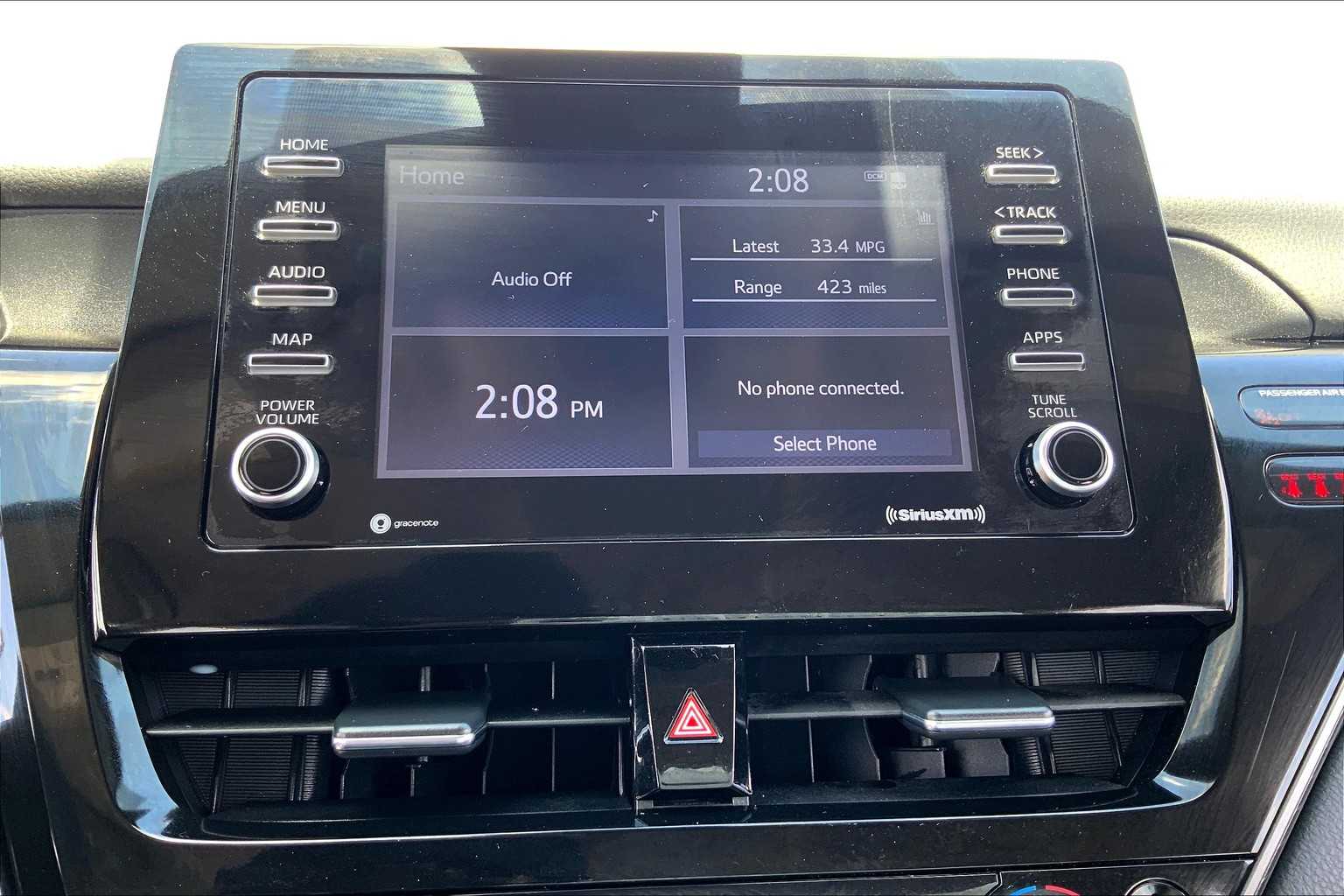 2024 Toyota Camry SE photo 31