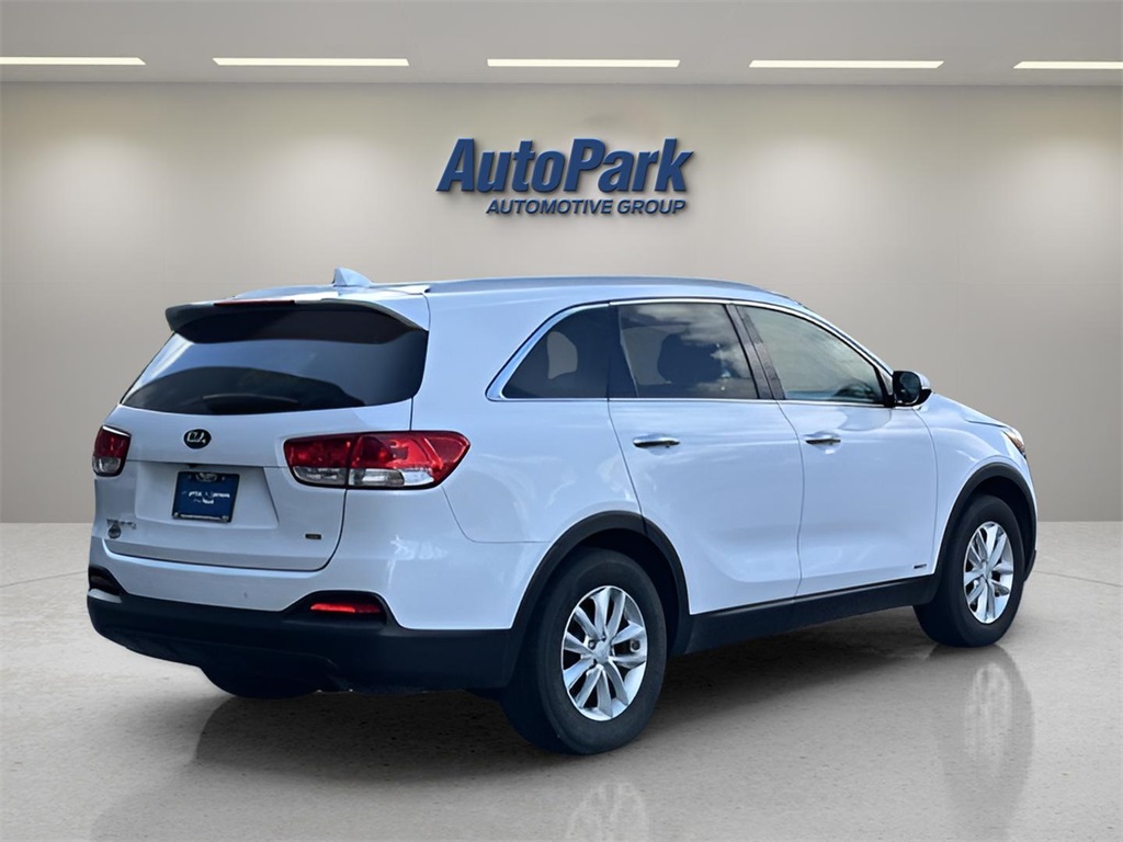 2017 Kia Sorento LX photo 7