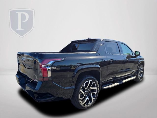 2024 Chevrolet Silverado EV RST photo 7