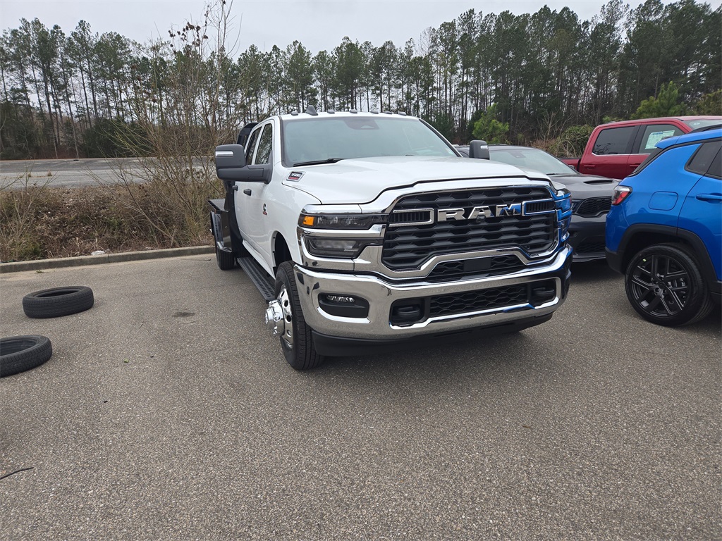 2026 RAM Ram 3500 Chassis Cab Tradesman's photo