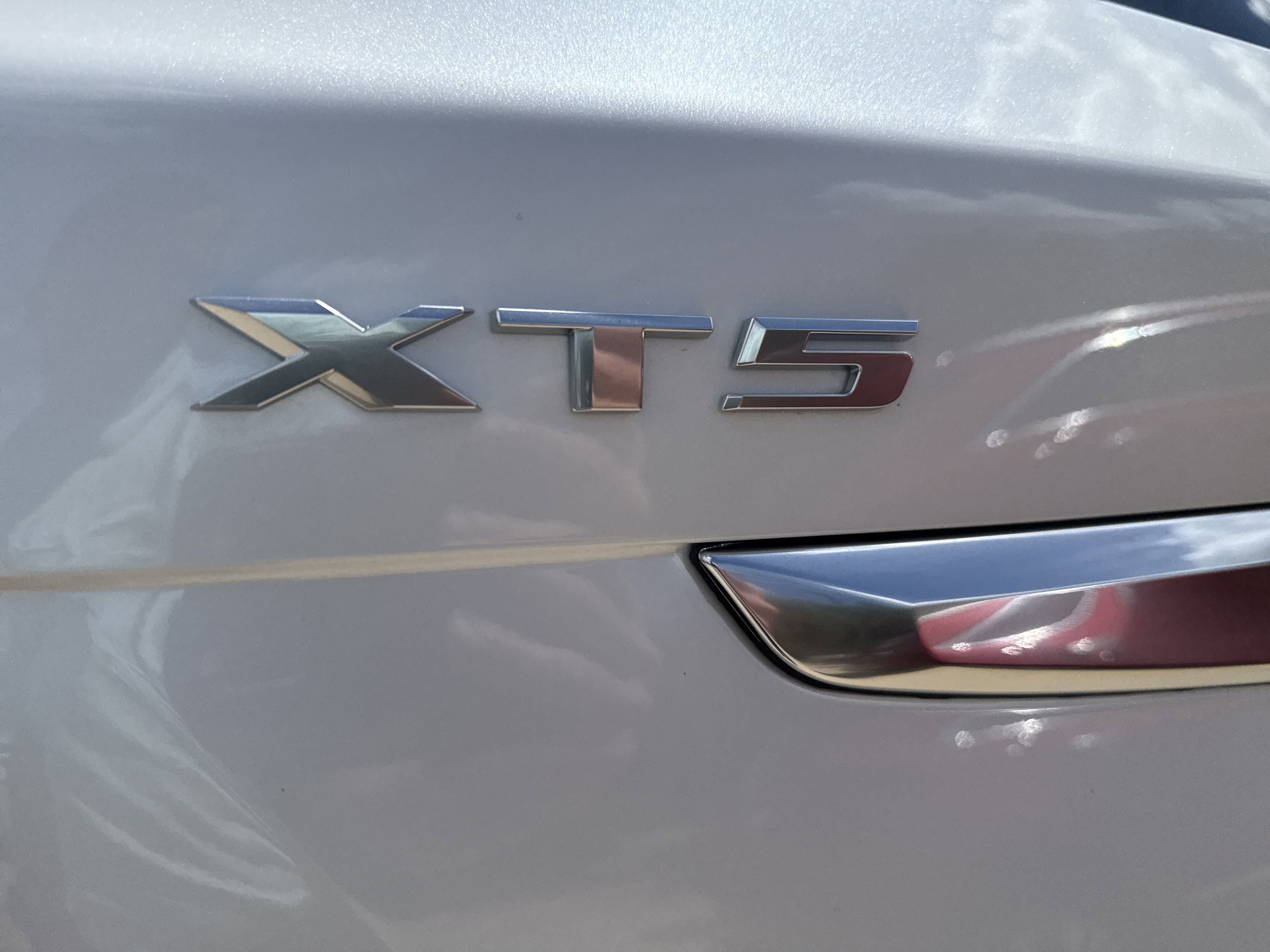 2025 Cadillac XT5 Premium Luxury photo 13
